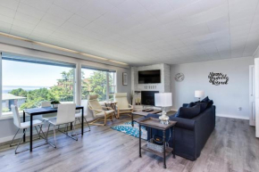 Wycliff Beach Condo